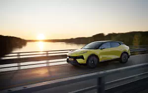 Cars wallpapers Lotus Eletre S (Solar Yellow) - 2023