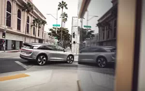Cars wallpapers Lucid Gravity - 2024