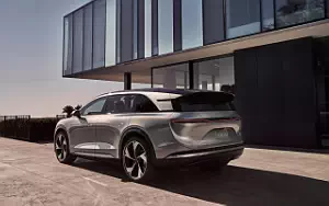 Cars wallpapers Lucid Gravity - 2024