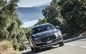 Cars wallpapers Maserati Levante GT Hybrid (Azzurro Astro) - 2021