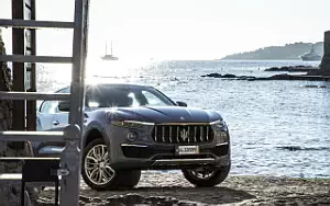Cars wallpapers Maserati Levante GT Hybrid (Azzurro Astro) - 2021