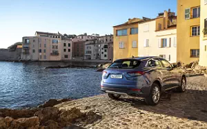 Cars wallpapers Maserati Levante GT Hybrid (Azzurro Astro) - 2021