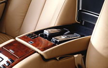 Cars wallpapers Maybach 62 - 2002
