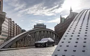 Cars wallpapers Mercedes-Maybach S 580 4MATIC (Nautical Blue/High-Tech Silver) - 2021