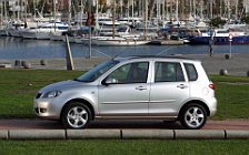 Cars wallpapers Mazda 2 - 2003