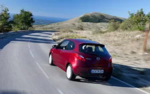 Cars wallpapers Mazda 2 3door - 2010