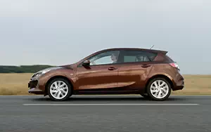 Cars wallpapers Mazda 3 Hatchback - 2011