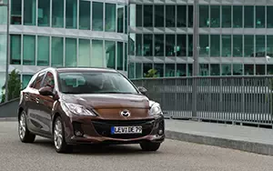 Cars wallpapers Mazda 3 Hatchback - 2011