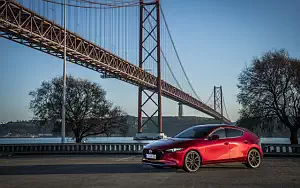 Cars wallpapers Mazda 3 Hatchback (Soul Red Crystal) - 2019