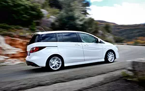 Cars wallpapers Mazda 5 Diesel - 2011