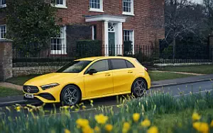 Cars wallpapers Mercedes-Benz A 200 AMG Line UK-spec - 2023