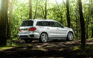 Cars wallpapers Mercedes-Benz GL350 BlueTEC AMG Sports Package UK-spec - 2014