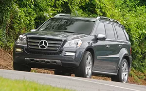 Cars wallpapers Mercedes-Benz GL550 US-spec - 2010
