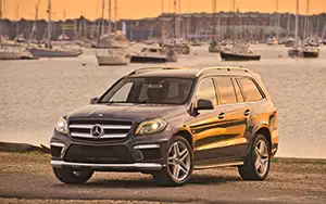 Cars wallpapers Mercedes-Benz GL550 AMG Sports Package US-spec - 2013