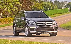 Cars wallpapers Mercedes-Benz GL550 AMG Sports Package US-spec - 2013