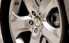 Cars wallpapers Mercedes-Benz ML320 BlueTEC - 2009