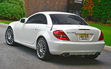 Cars wallpapers Mercedes-Benz SLK300 Diamond White Edition - 2009