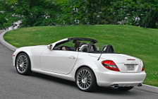 Cars wallpapers Mercedes-Benz SLK300 Diamond White Edition - 2009