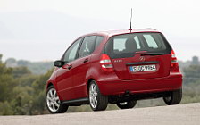 Cars wallpapers Mercedes-Benz A170 Classic 5door 2004