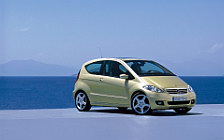 Cars wallpapers Mercedes-Benz A200 Avantgarde 3door 2004