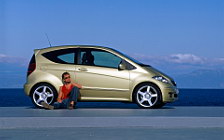 Cars wallpapers Mercedes-Benz A200 Avantgarde 3door 2004