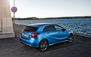 Cars wallpapers Mercedes-Benz A200 - 2012