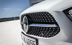 Cars wallpapers Mercedes-Benz A 180 d AMG Line - 2018