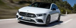 Mercedes-Benz A 200 AMG Line - 2018