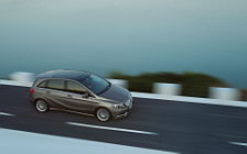 Cars wallpapers Mercedes-Benz B180 CDI - 2011