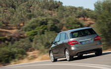 Cars wallpapers Mercedes-Benz B180 CDI - 2011