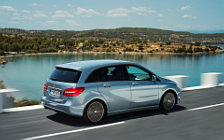 Cars wallpapers Mercedes-Benz B200 CDI - 2011