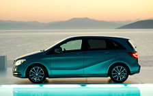 Cars wallpapers Mercedes-Benz B200 CDI - 2011