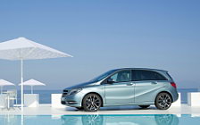 Cars wallpapers Mercedes-Benz B200 CDI - 2011