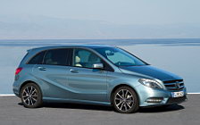 Cars wallpapers Mercedes-Benz B200 CDI - 2011