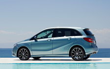 Cars wallpapers Mercedes-Benz B200 CDI - 2011