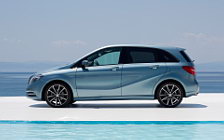 Cars wallpapers Mercedes-Benz B200 CDI - 2011