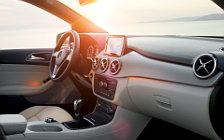 Cars wallpapers Mercedes-Benz B200 CDI - 2011