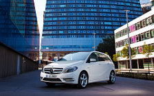 Cars wallpapers Mercedes-Benz B200 CDI - 2011