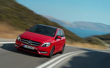 Cars wallpapers Mercedes-Benz B200 - 2011