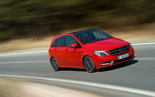 Cars wallpapers Mercedes-Benz B200 - 2011