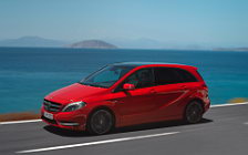 Cars wallpapers Mercedes-Benz B200 - 2011