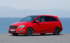 Cars wallpapers Mercedes-Benz B200 - 2011