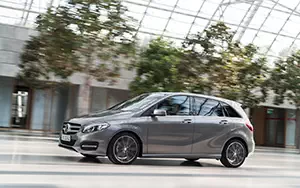 Cars wallpapers Mercedes-Benz B220 CDI 4MATIC Urban Line - 2014