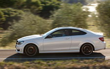 Cars wallpapers Mercedes-Benz C-Class Coupe C63 AMG - 2011