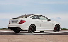 Cars wallpapers Mercedes-Benz C-Class Coupe C63 AMG - 2011