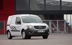 Cars wallpapers Mercedes-Benz Citan 109 CDI Mobile Workshop Arobus - 2013