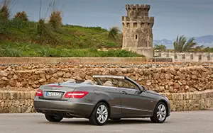 Cars wallpapers Mercedes-Benz E350 CGI Cabriolet - 2010