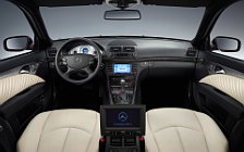 Cars wallpapers Mercedes-Benz E-class Estate Avantgarde - 2006