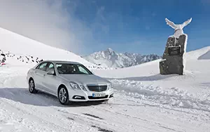 Cars wallpapers Mercedes-Benz E350 4MATIC - 2009