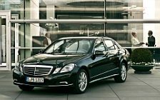 Cars wallpapers Mercedes-Benz E-class Guard - 2011